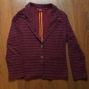 Fun Maroon and navy “sweatshirt” blazer